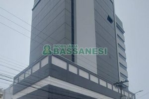 Box com 23m², no bairro Pio X em Caxias do Sul para Comprar