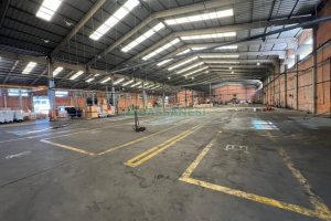 Pavilhão com 8000m², no bairro Santa Catarina em Caxias do Sul para Alugar