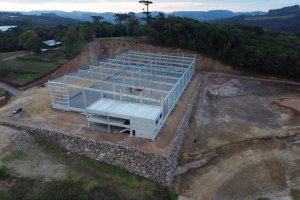 Pavilhão com 4500m², no bairro Linha 40 em Caxias do Sul para Alugar