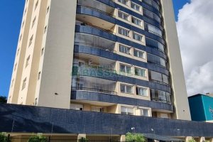 Apartamento com 172m², 2 dormitórios, 2 vagas, no bairro Jardim América em Caxias do Sul para Comprar