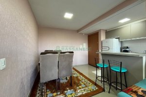 Apto Mobiliado com 50m², 2 dormitórios, 1 vaga, no bairro Jardelino Ramos em Caxias do Sul para Alugar