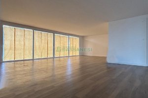 Apartamento com 230m², 3 dormitórios, 3 vagas, no bairro Centro em Caxias do Sul para Alugar