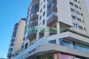 Apartamento com 80m², 2 dormitórios, 1 vaga, no bairro Pio X em Caxias do Sul para Alugar