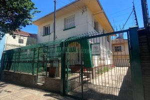 Casa com 330m², 3 dormitórios, 3 vagas, no bairro São Pelegrino em Caxias do Sul para Alugar ou Comprar