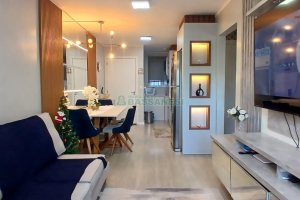 Apartamento com 55m², 2 dormitórios, 1 vaga, no bairro Vinhedos em Caxias do Sul para Comprar