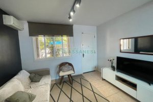 Sobrado com 100m², 3 dormitórios, 2 vagas, no bairro Cidade Nova em Caxias do Sul para Comprar