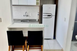 Apto Mobiliado com 45m², 1 dormitório, 1 vaga, no bairro Lourdes em Caxias do Sul para Alugar