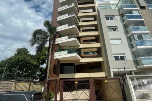 Apartamento com 183m², 3 dormitórios, 2 vagas, no bairro Madureira em Caxias do Sul para Comprar