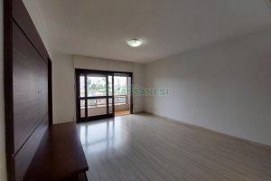 Apartamento com 70m², 3 dormitórios, 1 vaga, no bairro Pio X em Caxias do Sul para Alugar