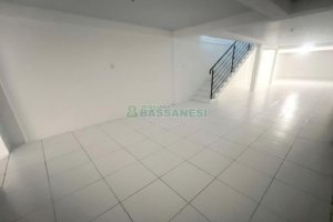 Loja com 120m², no bairro Centro em Caxias do Sul para Alugar