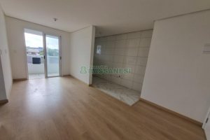 Apartamento com 65m², 2 dormitórios, 2 vagas, no bairro Cidade Nova em Caxias do Sul para Alugar