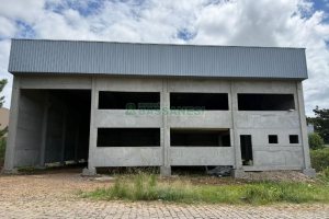 Pavilhão com 600m², no bairro São Luiz em Caxias do Sul para Alugar
