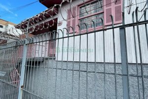 Casa com 209m², 3 dormitórios, 1 vaga, no bairro Bela Vista em Caxias do Sul para Comprar