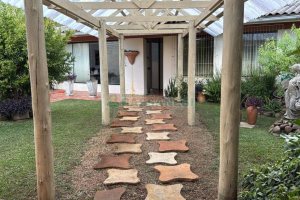 Casa, 3 dormitórios, 2 vagas, no bairro Cinqüentenário em Caxias do Sul para Comprar