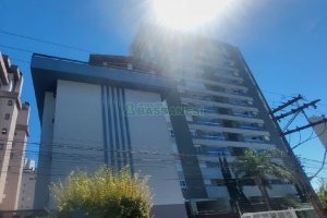 Apto Mobiliado com 119m², 3 dormitórios, 2 vagas, no bairro Centro em Caxias do Sul para Alugar