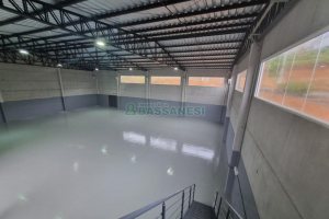 Pavilhão com 564m², no bairro São Gotardo em Flores da Cunha para Alugar