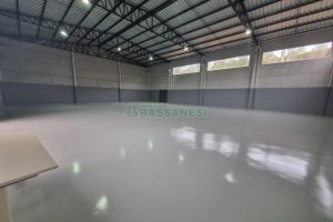 Pavilhão com 564m², no bairro São Gotardo em Flores da Cunha para Alugar