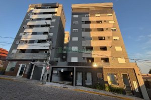 Apartamento com 62m², 2 dormitórios, 2 vagas, no bairro Sagrada Família em Caxias do Sul para Alugar