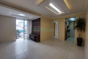 Apartamento com 54m², 2 dormitórios, 1 vaga, no bairro Parque Oasis em Caxias do Sul para Alugar