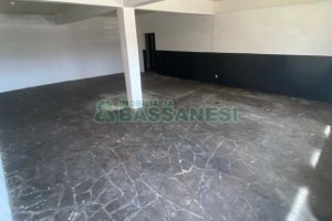 Loja com 70m², no bairro Arco Baleno em Caxias do Sul para Alugar