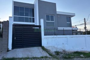 Casa com 160m², 3 dormitórios, no bairro Charqueadas em Caxias do Sul para Alugar