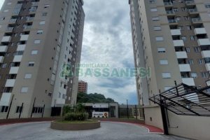 Apartamento com 55m², 2 dormitórios, 1 vaga, no bairro Panazzolo em Caxias do Sul para Alugar