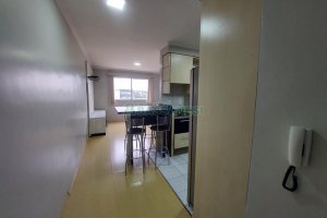 Apto Mobiliado com 52m², 2 dormitórios, 1 vaga, no bairro Diamantino em Caxias do Sul para Alugar