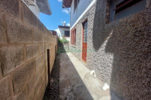 Casa com 90m², 2 dormitórios, 1 vaga, no bairro Jardim Eldorado em Caxias do Sul para Alugar