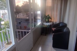 Casa com 301m², 3 dormitórios, 2 vagas, no bairro Vila Verde em Caxias do Sul para Comprar