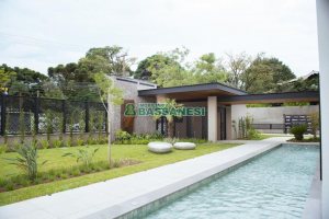 Apartamento com 129m², 3 dormitórios, 2 vagas, no bairro Petrópolis em Caxias do Sul para Comprar