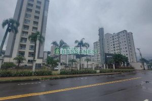 Apartamento com 45m², 2 dormitórios, 1 vaga, no bairro Panazzolo em Caxias do Sul para Alugar