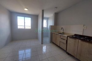 Apartamento com 39m², 2 dormitórios, 1 vaga, no bairro Santa Fé em Caxias do Sul para Comprar