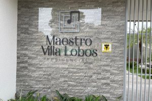 Apto Mobiliado com 47m², 2 dormitórios, 1 vaga, no bairro Bela Vista em Caxias do Sul para Alugar