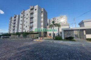 Apto Mobiliado com 47m², 2 dormitórios, 1 vaga, no bairro Bela Vista em Caxias do Sul para Alugar