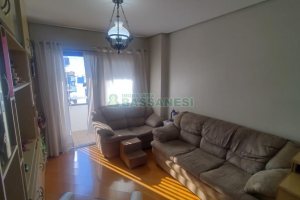 Apartamento com 119m², 3 dormitórios, 2 vagas, no bairro Centro em Caxias do Sul para Comprar