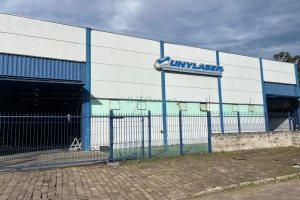 Pavilhão com 2210m², no bairro Cidade Nova em Caxias do Sul para Alugar