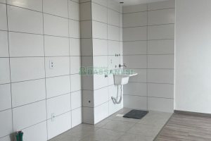 Apartamento com 60m², 2 dormitórios, 1 vaga, no bairro Petrópolis em Caxias do Sul para Alugar