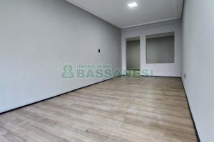 Sala com 61m², no bairro São Pelegrino em Caxias do Sul para Alugar