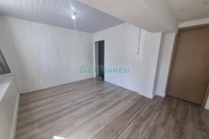 Casa com 80m², no bairro Centro em Caxias do Sul para Alugar