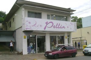 Loja com 115m², no bairro Pio X em Caxias do Sul para Alugar