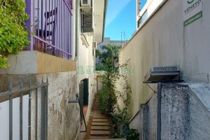 Casa Comercial com 105m², no bairro Centro em Caxias do Sul para Alugar ou Comprar