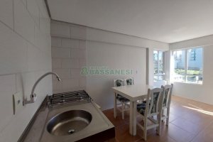 Apto Mobiliado com 40m², 1 dormitório, no bairro Presidente Vargas em Caxias do Sul para Alugar