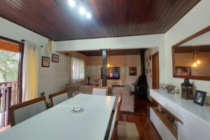 Chácara com 240m², 3 dormitórios, 2 vagas, no bairro Vila Seca em Caxias do Sul para Alugar