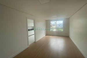 Apartamento com 108m², 3 dormitórios, 2 vagas, no bairro Salgado Filho em Caxias do Sul para Alugar