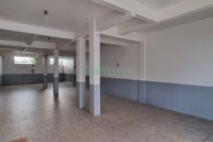 Predio com 893m², no bairro São Ciro em Caxias do Sul para Comprar