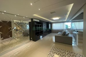 Apartamento com 170m², 3 dormitórios, 2 vagas, no bairro Centro em Caxias do Sul para Comprar