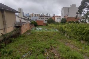 Terreno, no bairro São Leopoldo em Caxias do Sul para Comprar