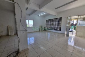 Casa com 100m², 2 dormitórios, no bairro Fatima em Caxias do Sul para Alugar