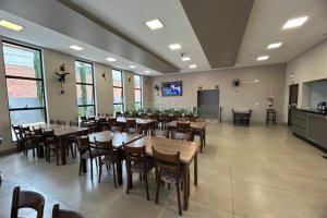 Loja com 480m², no bairro Santa Fé em Caxias do Sul para Alugar