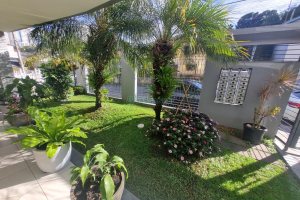 Apartamento com 71m², 2 dormitórios, 2 vagas, no bairro Petrópolis em Caxias do Sul para Alugar